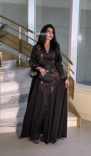 فستان مناسبات ثلاثة ألوان