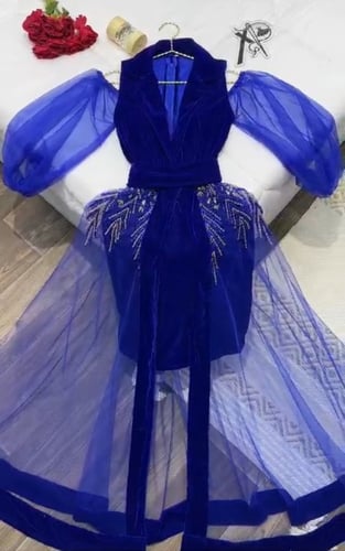 فستان سهرة ثلاث الوان