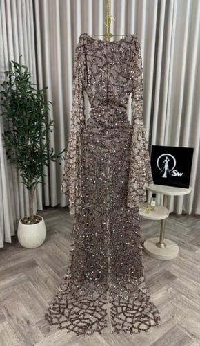 فستان سهرة أربع ألوان