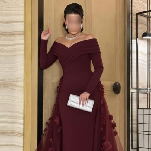 فستان سهرة ثلاثة ألوان