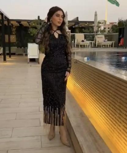 فستان سهرة لونين