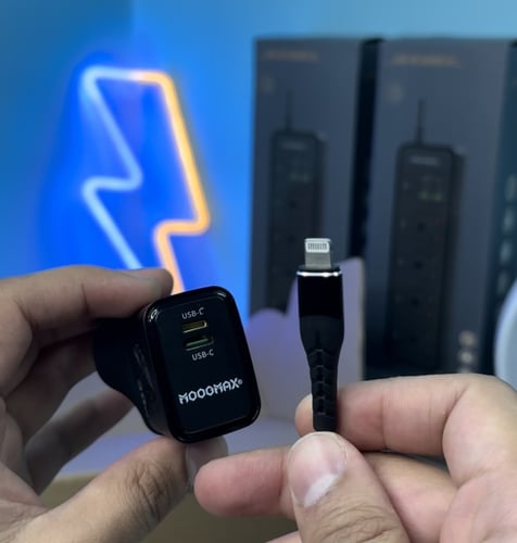 فيش جداري + شاحن سيارة منفذ الشحن الجديد