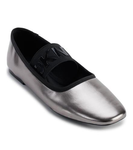 شوز مقاس 37 dkny