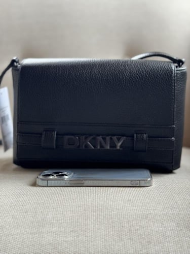 شنطة dkny