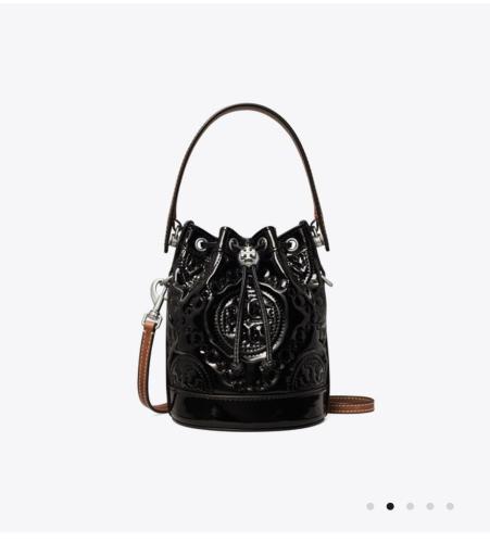 شنطة ميني tory burch