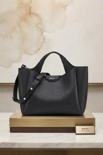 شنطة ميني dkny