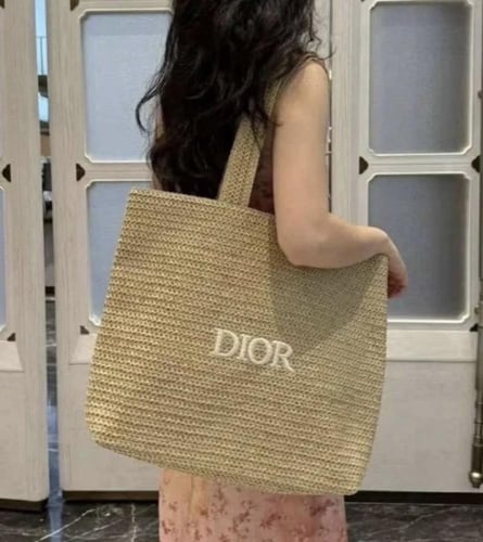 كيس dior