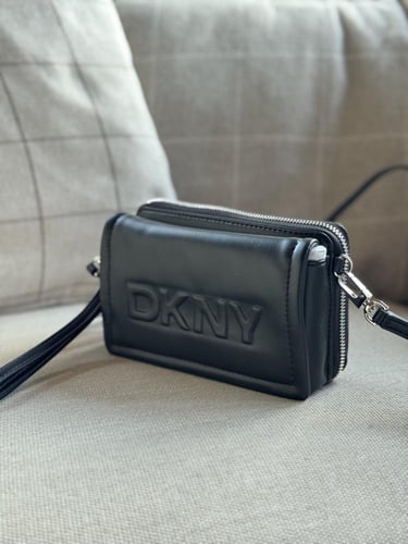 شنطة dkny