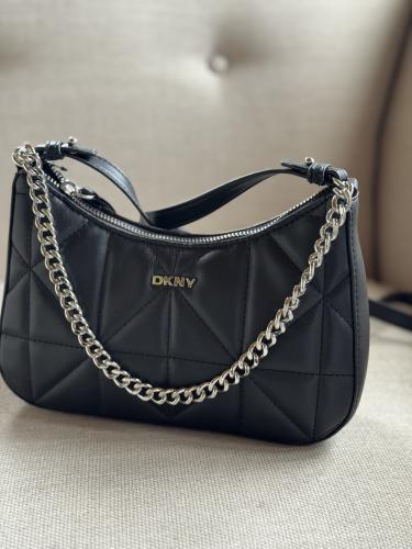 شنطة dkny