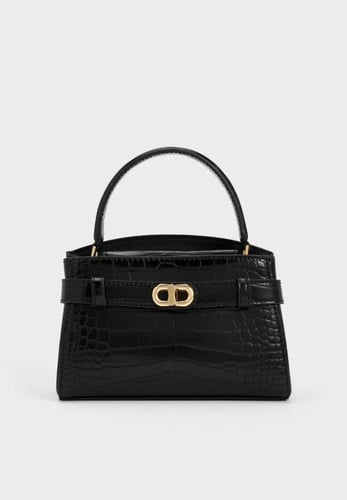 شنطة charles & keith