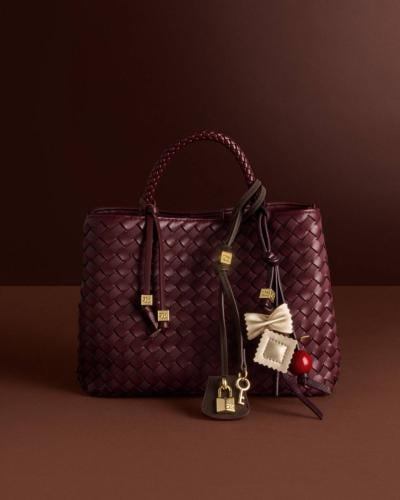 Katie Loxton UK