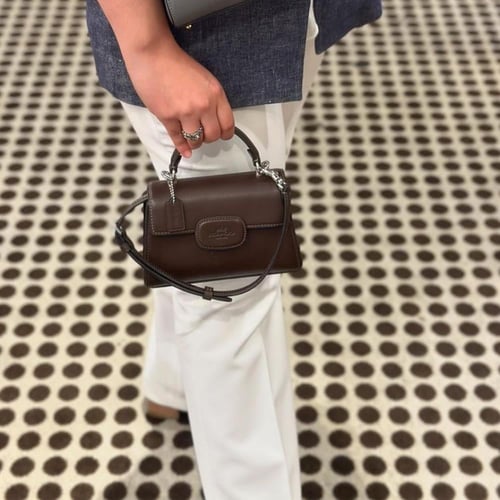 شنطة ميني coach