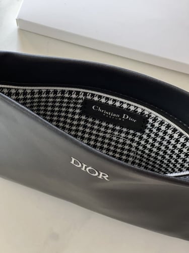 باوتش dior صغير جلد