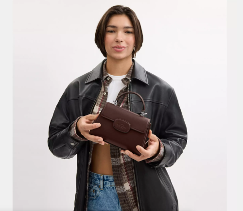 شنطة ميني coach