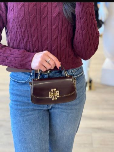 شنطة عنابي ميني tory burch