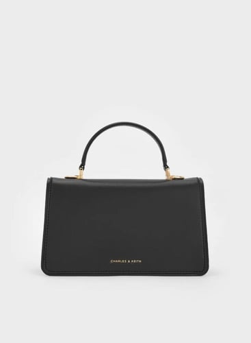 شنطة charles & keith