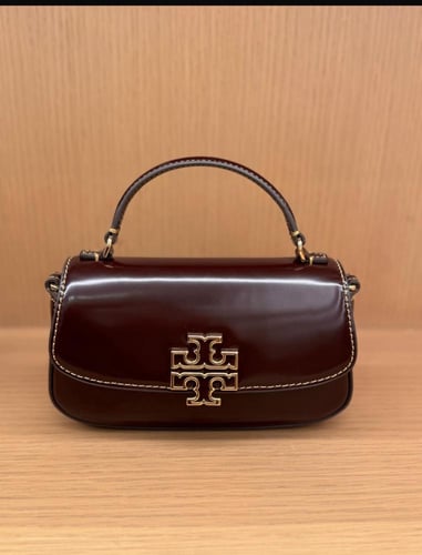 شنطة عنابي ميني tory burch