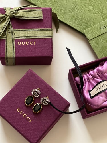 حلق gucci