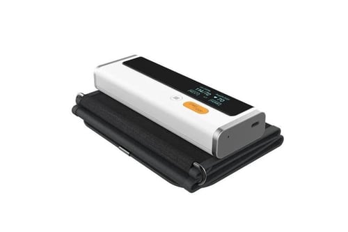 جهاز قياس ضغط الدم وتخطيط القلب