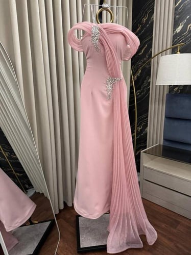 فستان زواج فخم