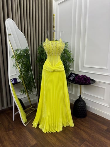 فستان اصفر حفلات