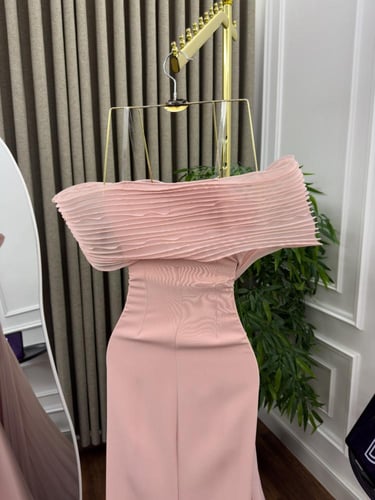 فستان زواج فخم