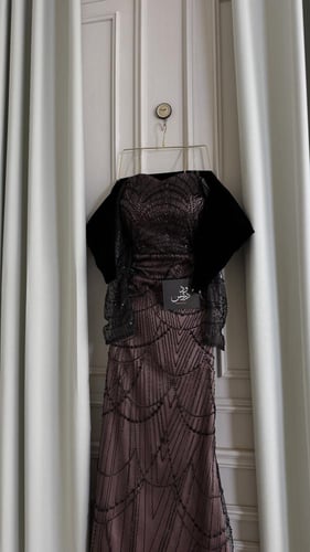 فستان اسود مطرز 9377