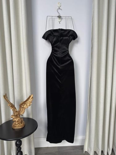 فستان مخمل ناعم انيق