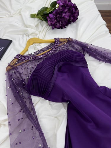 فستان حفلات فخم