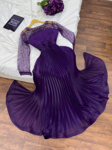 فستان حفلات فخم