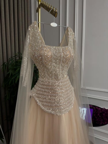 فستان فخم مطرز زواج