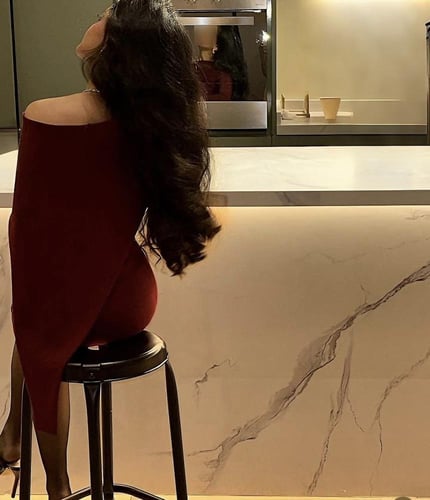 فستان برغندي ناعم