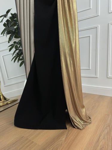 فستان بينك مطرز حفلات