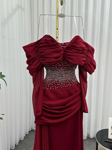 فستان ناعم عنابي غامق