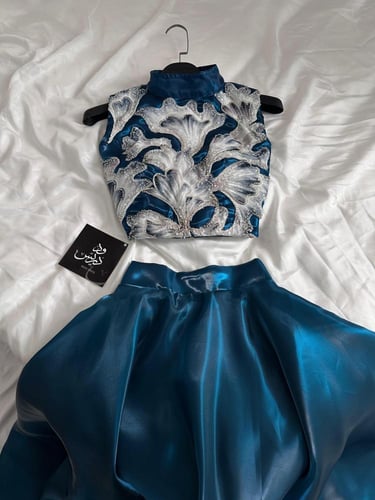 فستان مطرز فخم