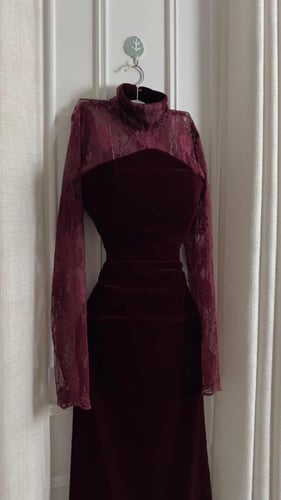 فستان مخمل برغندي 8344