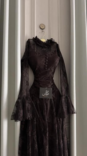 فستان ناعم دانتيل بني