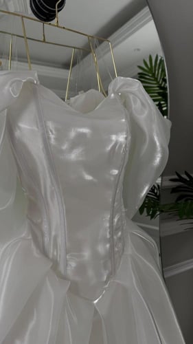 فستان العيد السن المحير