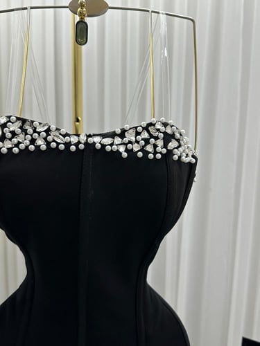 فستان سهره اسود مطرز