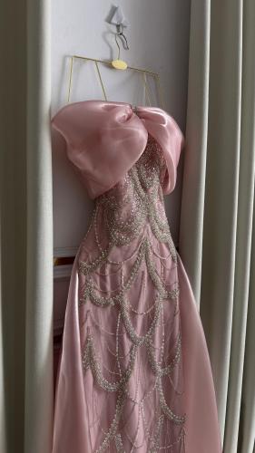 فستان فخم مطرز زواج