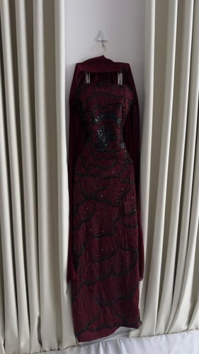 فستان برغندي