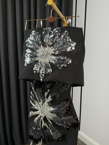 فستان اسود سهره