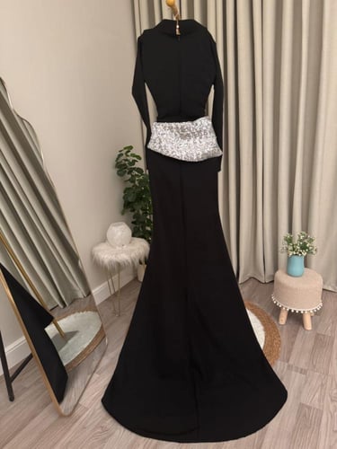 فستان اسود كولكشن الشتاء