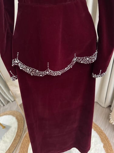 فستان مخمل برغندي