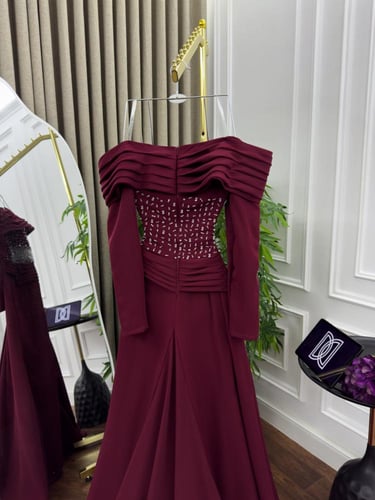 فستان برغندي سهره