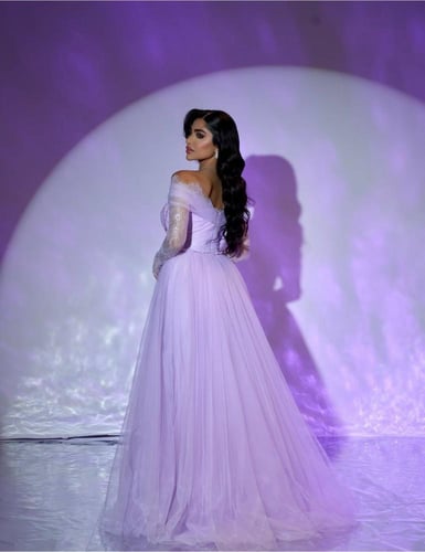 فستان عقد قران