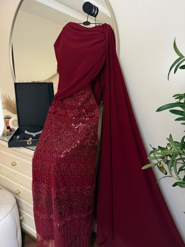 فستان فخم عنابي