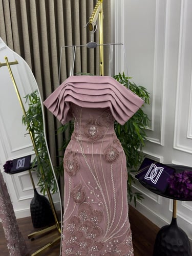 فستان بينك حفلات