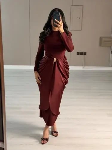 فستان للعيد برغندي