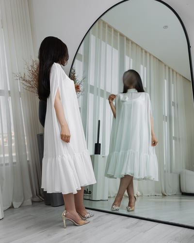 فستان ابيض حوامل